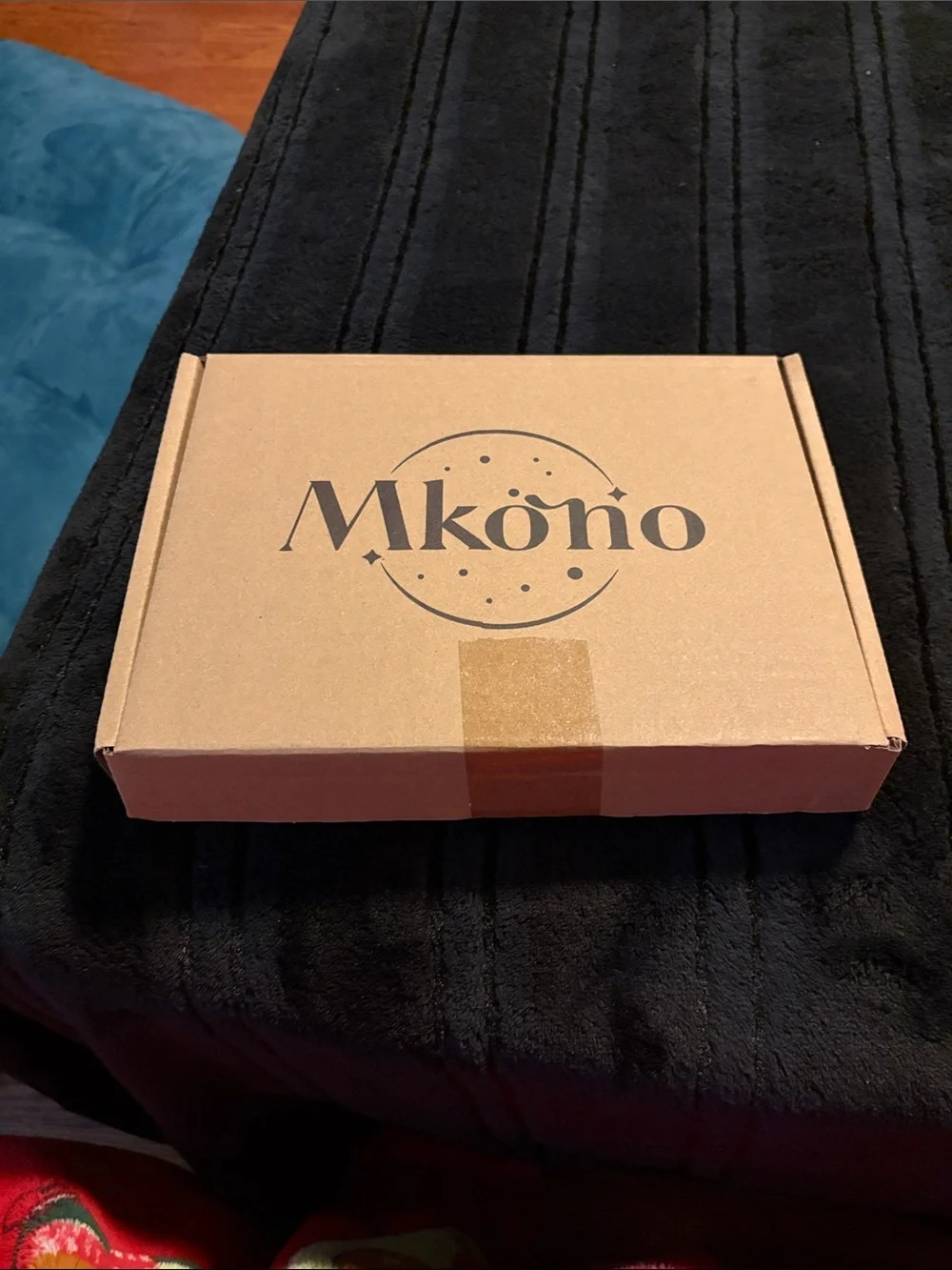 Mkono jewelry holder gold and white